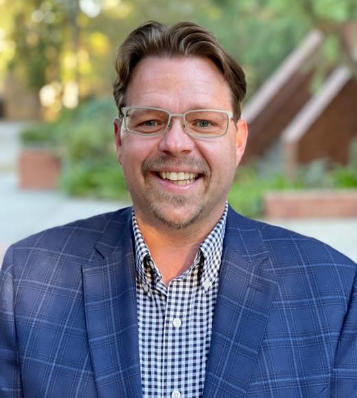 Land Use and Planning Certificate Program grad Lucas Frerichs' headshot